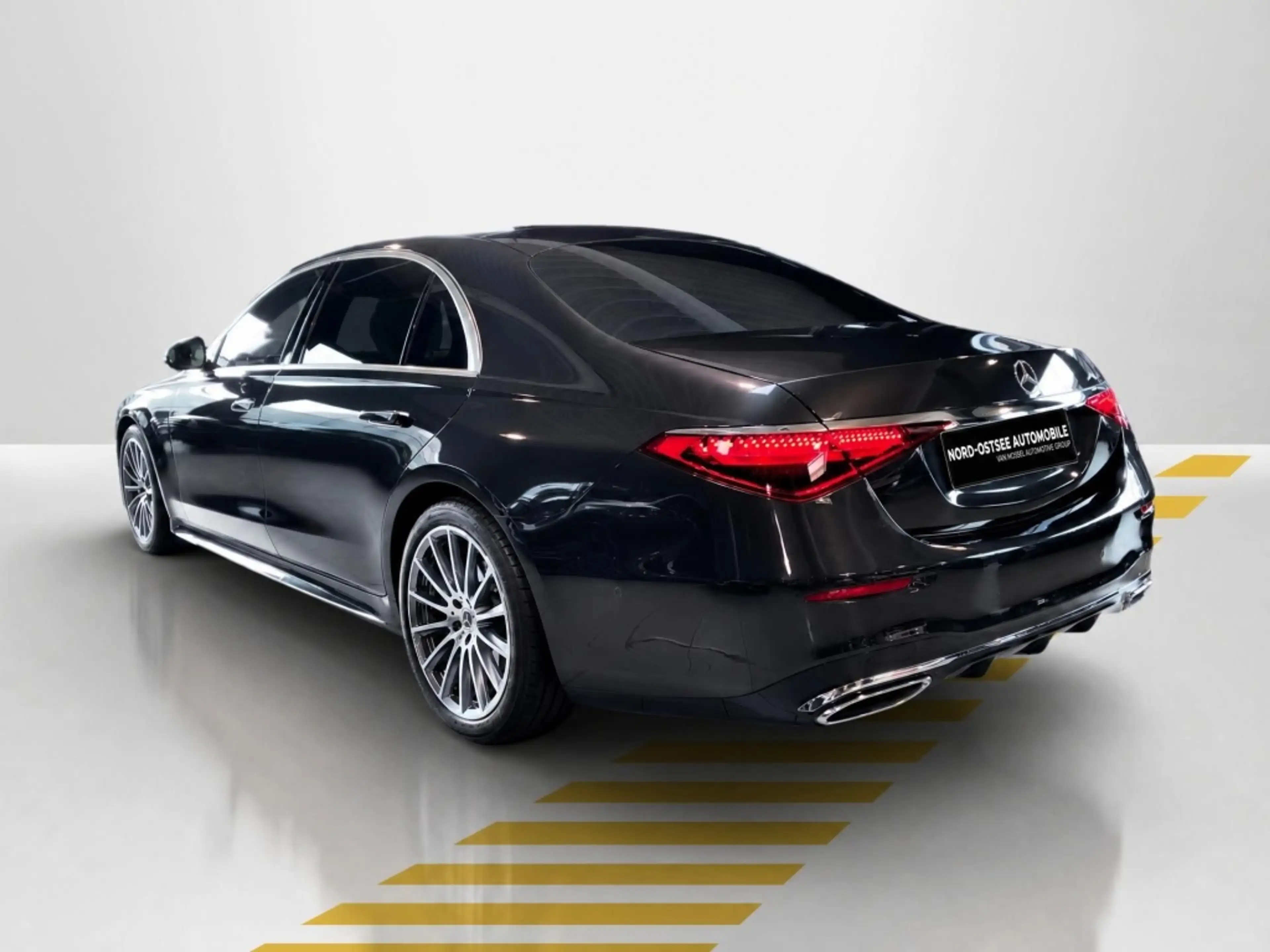 Mercedes-Benz S 350 d LANG BURMESTER HIGH-END PANO MULTIBEAM — photo 13