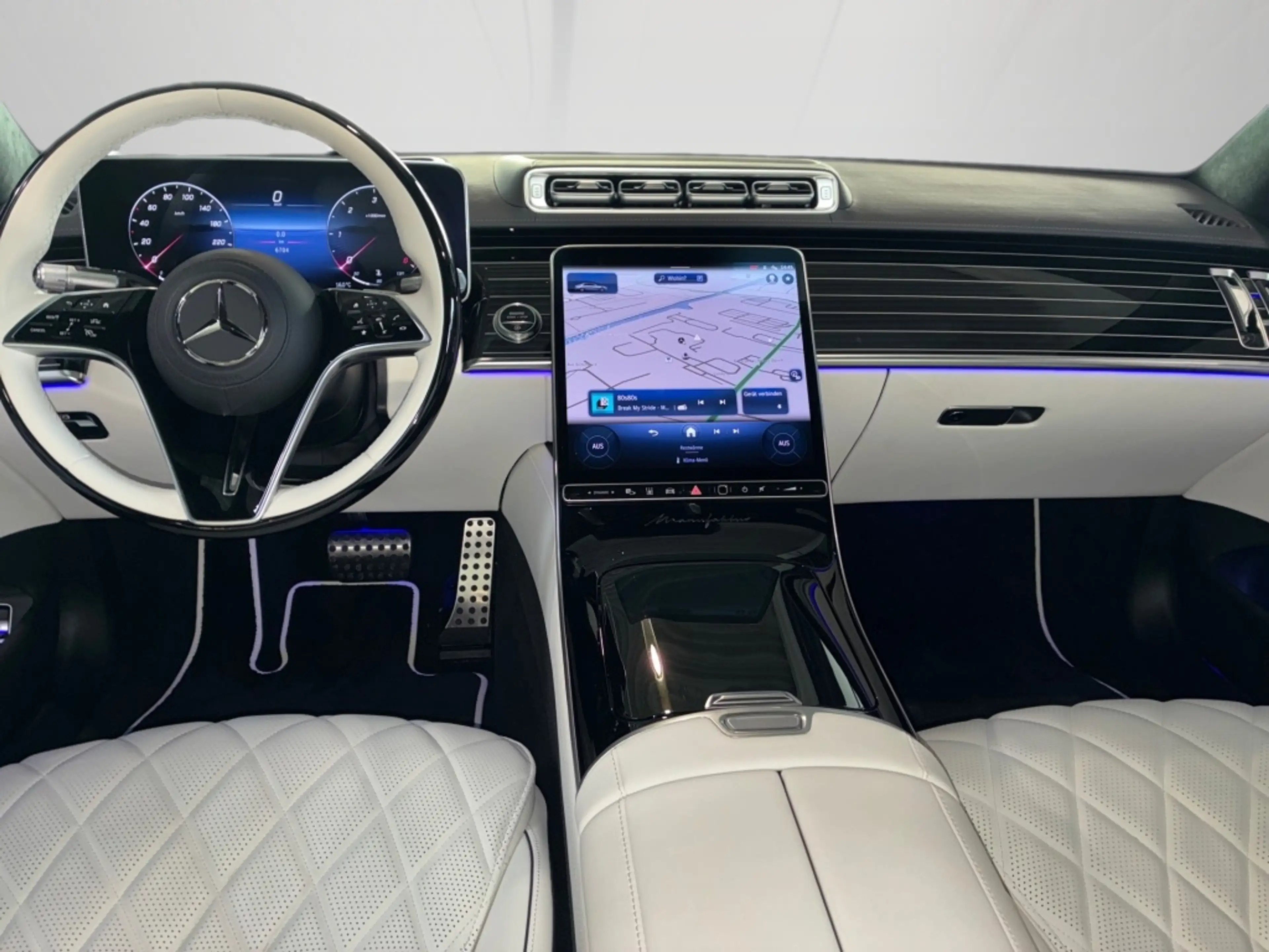 Mercedes-Benz S 350 d LANG BURMESTER HIGH-END PANO MULTIBEAM — photo 12