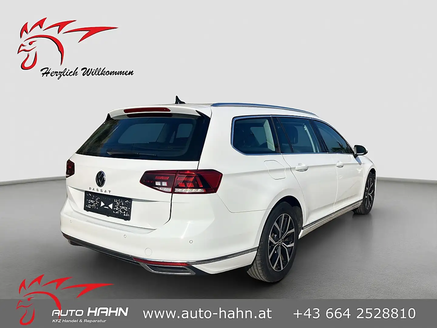 Volkswagen Passat Variant Elegance 2,0 SCR TDI DSG Leder/LED-Scheinwerfe... Weiß - 2
