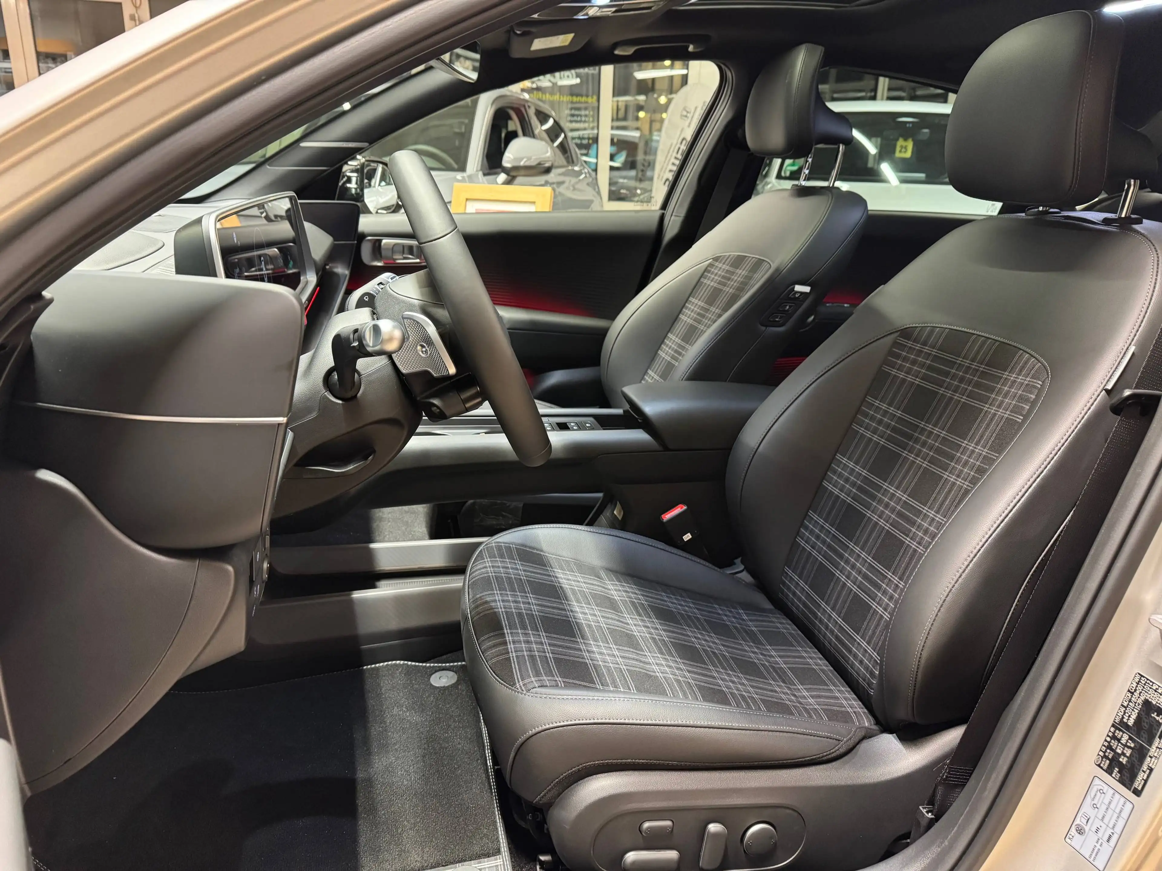 Hyundai IONIQ 6 IONIQ 6 77,4 kWh 4WD First Edition — photo 9