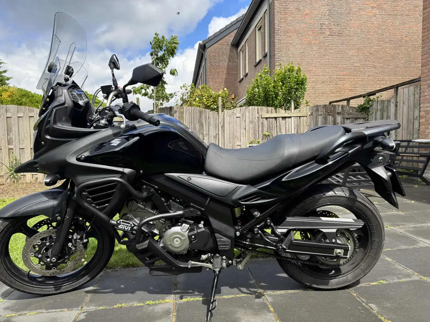 Suzuki V-Strom 650 DL. ABS - 1