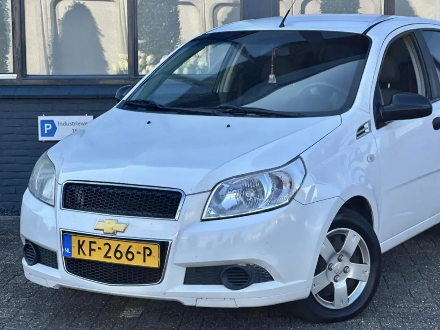 Chevrolet Aveo 1.2 16V L |Airco |Nieuwe APK |NAP Wit - 2
