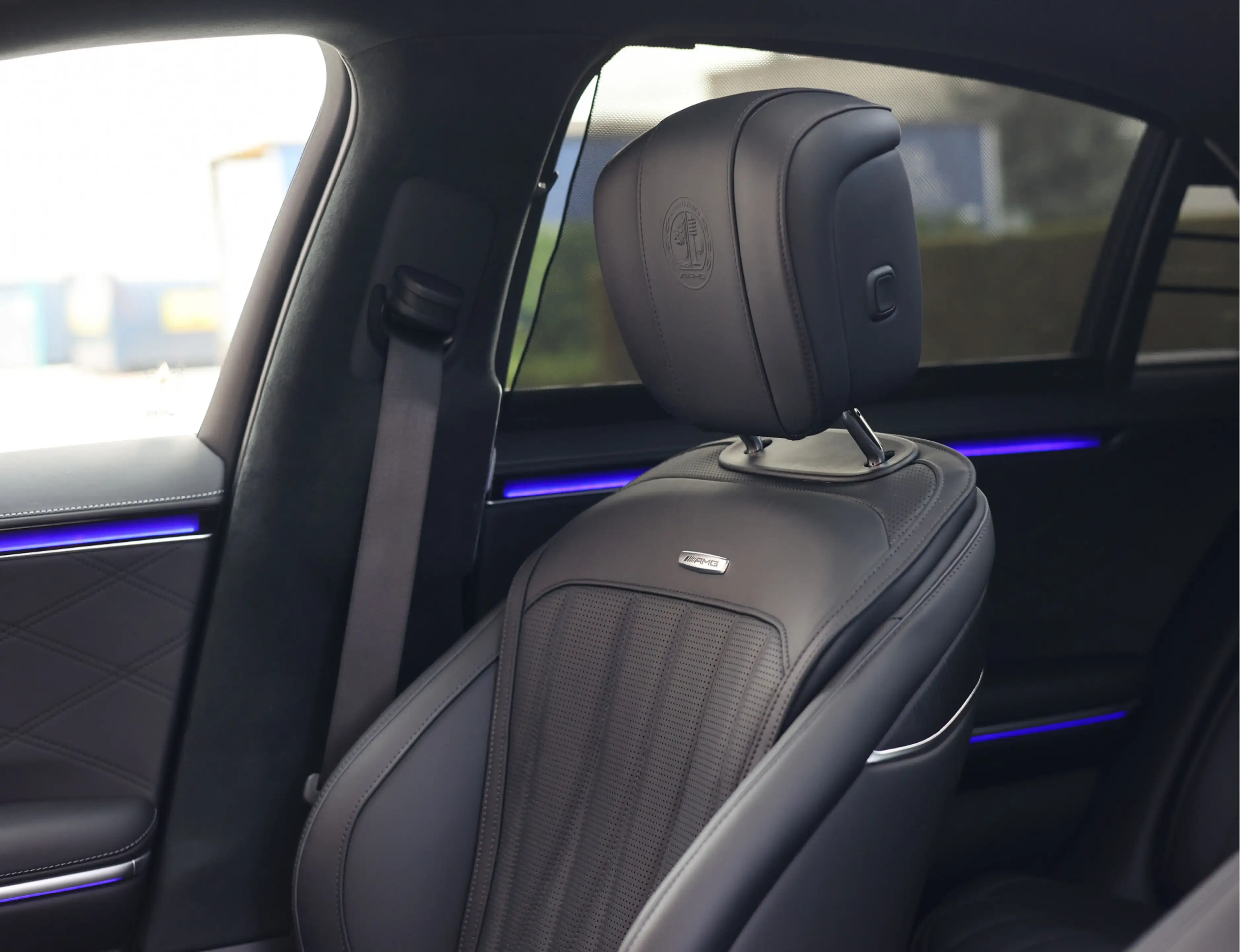Mercedes-Benz S 63 AMG S63 E Performance | Burmester - EARS - AIRMATIC — photo 4