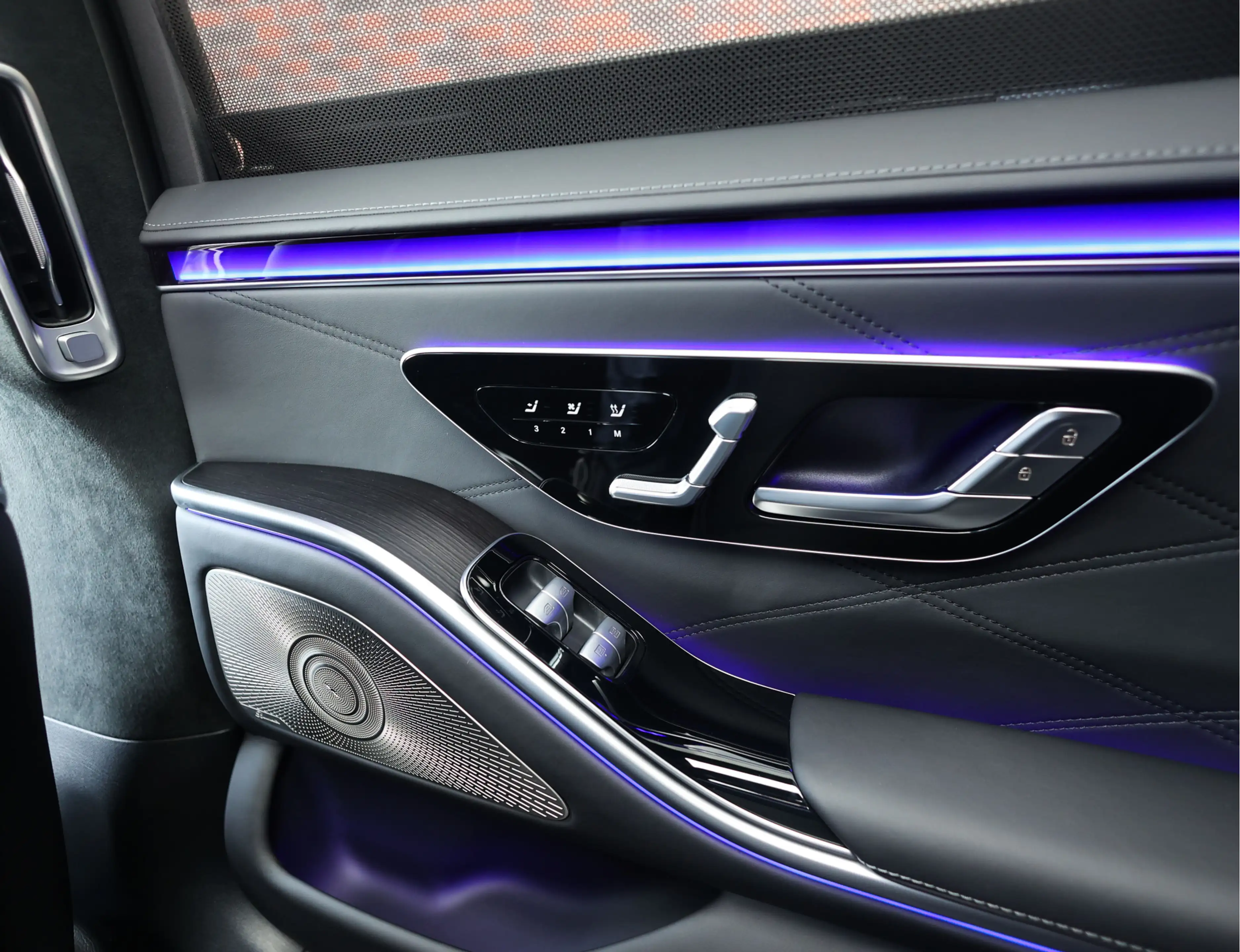 Mercedes-Benz S 63 AMG S63 E Performance | Burmester - EARS - AIRMATIC — photo 31