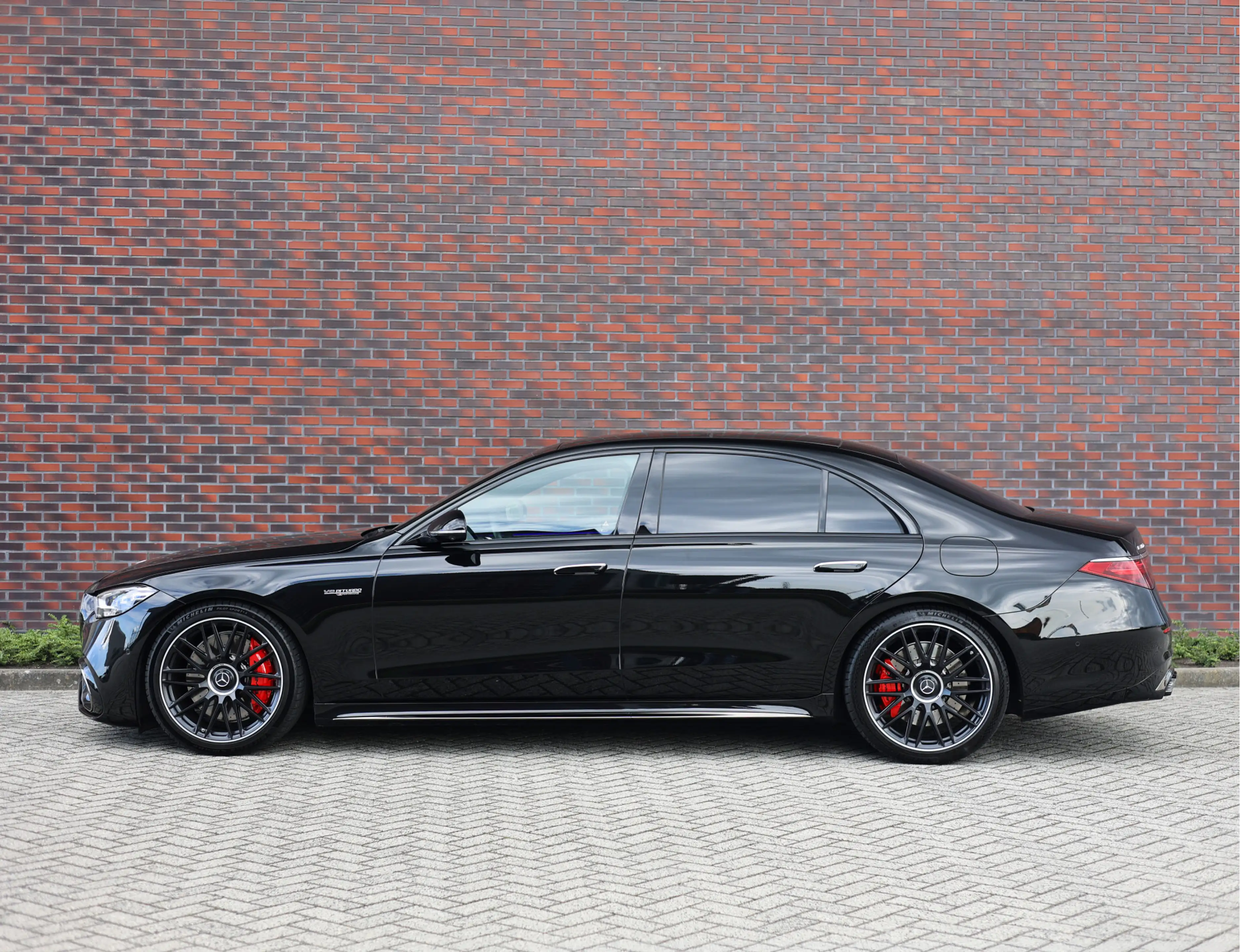 Mercedes-Benz S 63 AMG S63 E Performance | Burmester - EARS - AIRMATIC — photo 15
