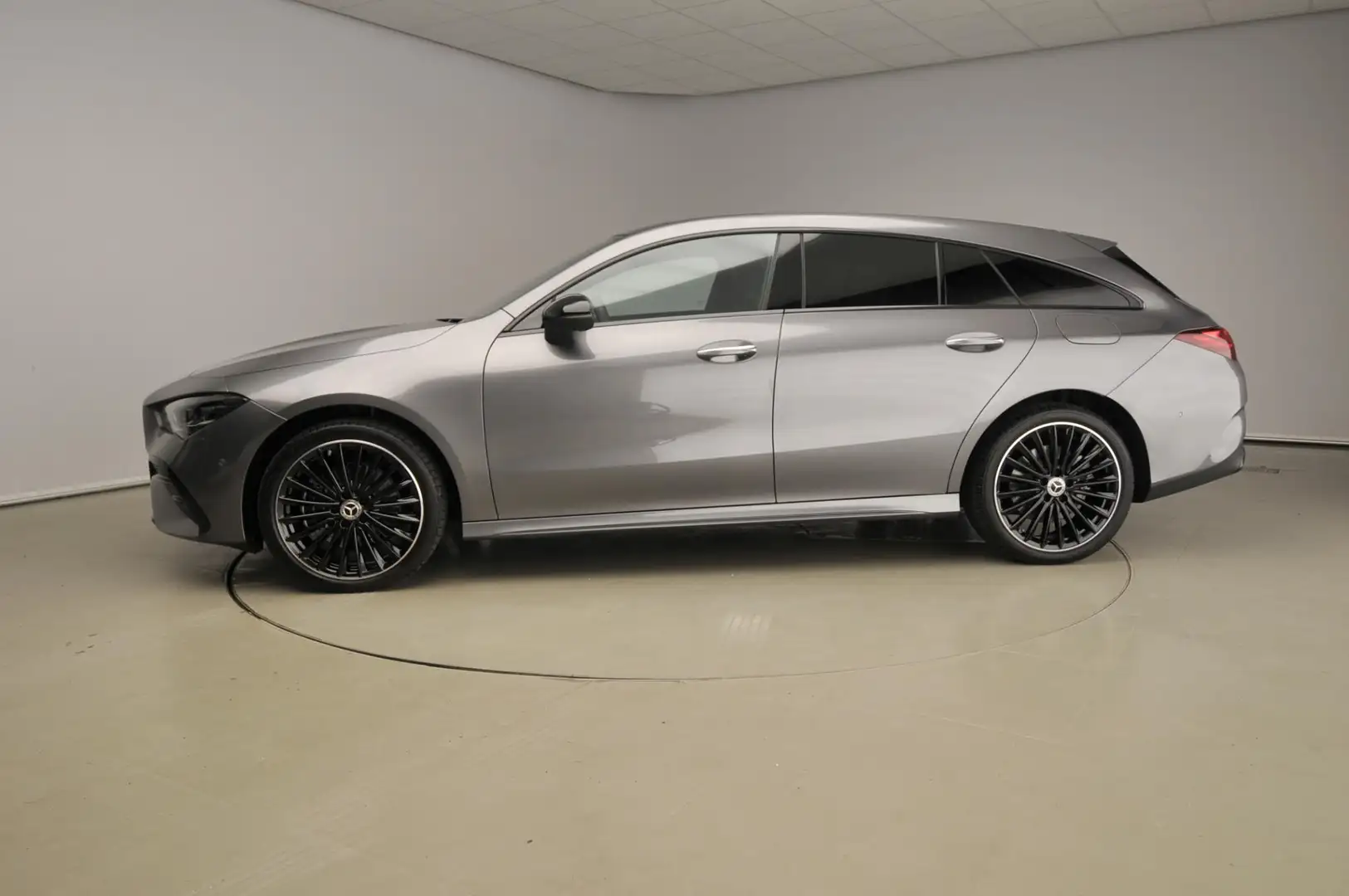 Mercedes-Benz CLA 250 Shooting Brake e AMG Line | Matrix LED | Elek. kof Grijs - 2