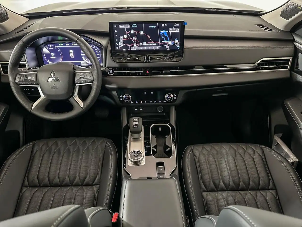 Mitsubishi Outlander снимка Mitsubishi Outlander