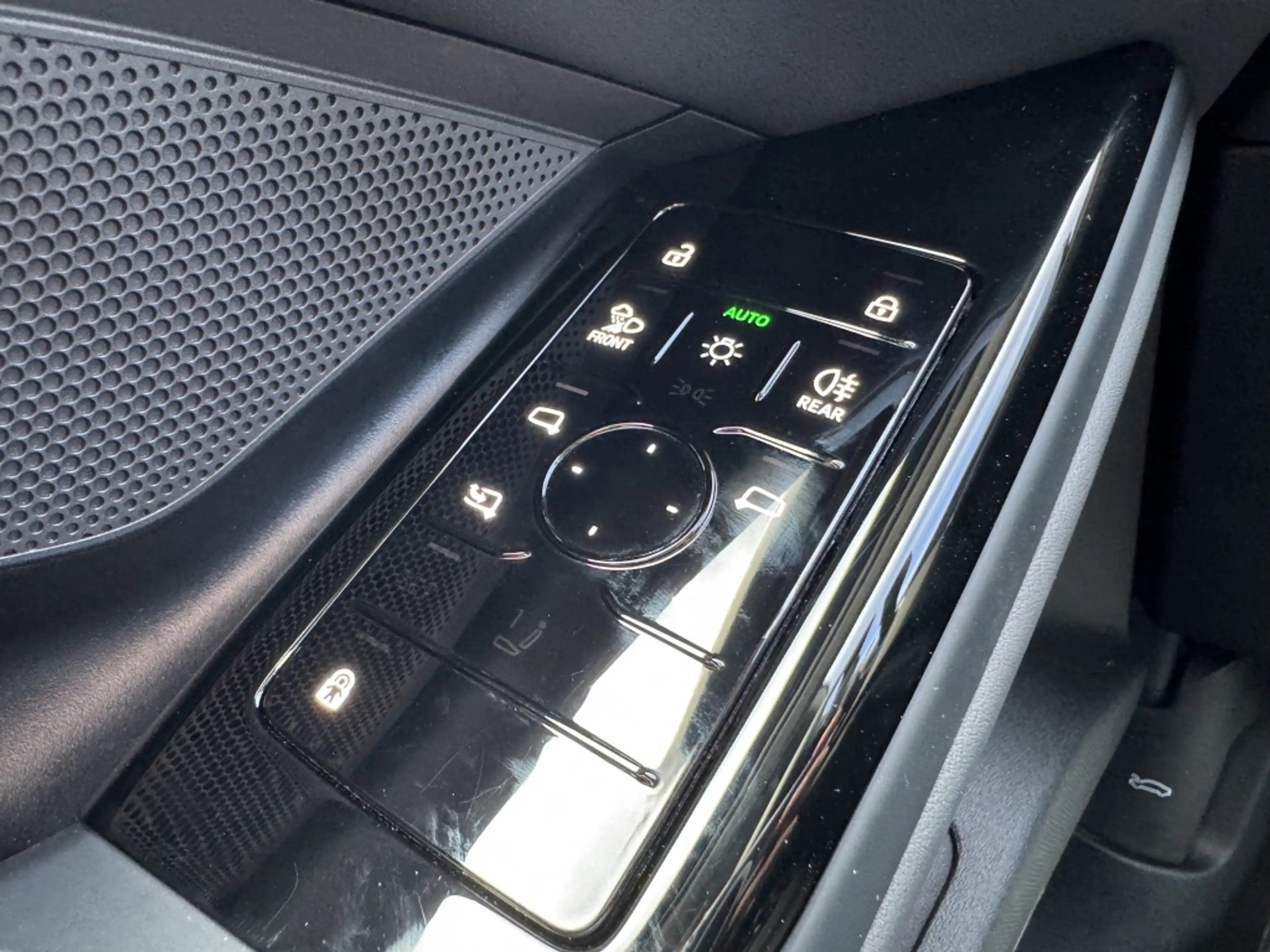 Audi A6 e-tron Avant Advanced edt 83 kWh — photo 15