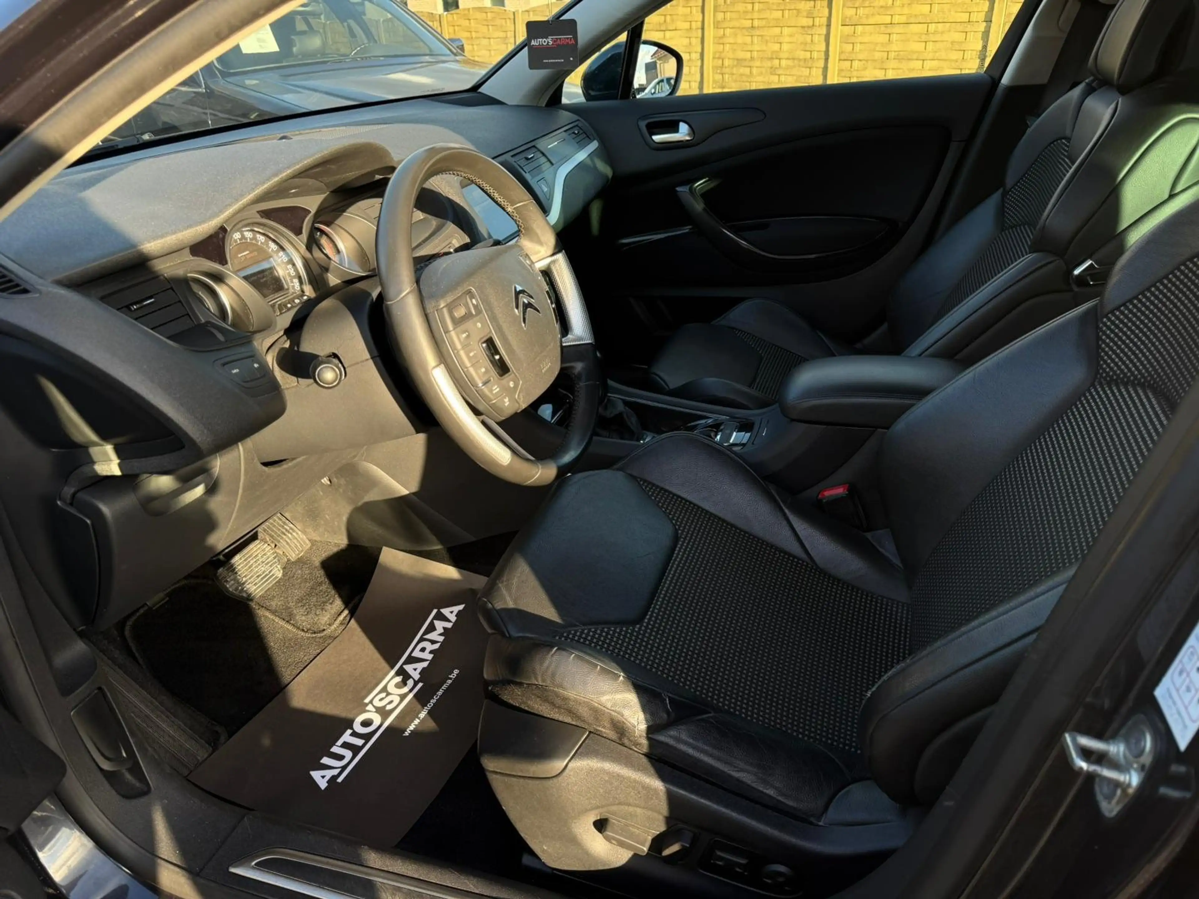 Citroen C5 Automaat Diesel 181Pk Navi CruiseC Camera ParkeerS — photo 9