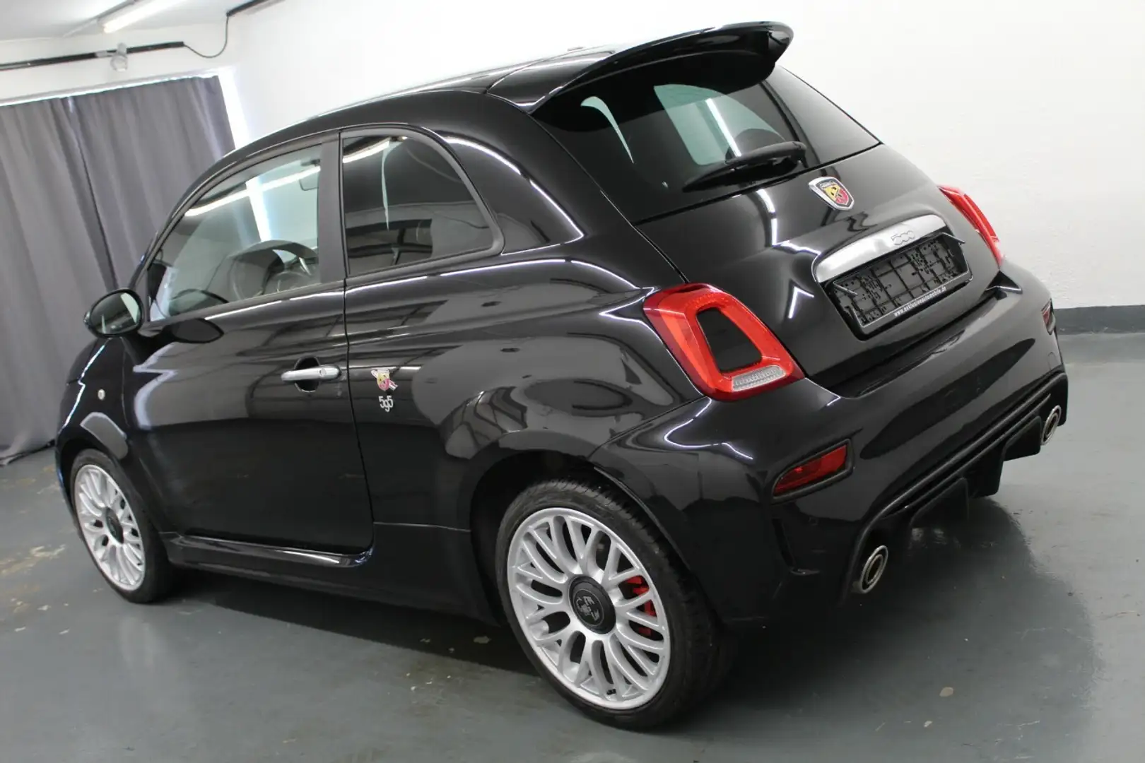 Abarth 595 1.4 T-Jet PDC+DAB+TÜV 03.2027! Schwarz - 1