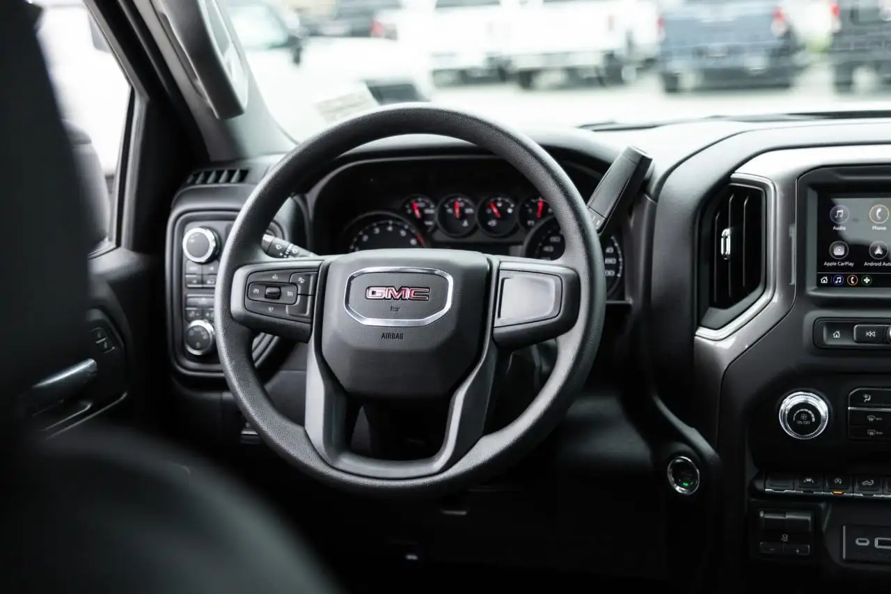 GMC Sierra 1500 снимка GMC Sierra 1500