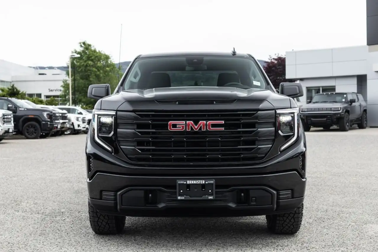 GMC Sierra 1500 снимка GMC Sierra 1500
