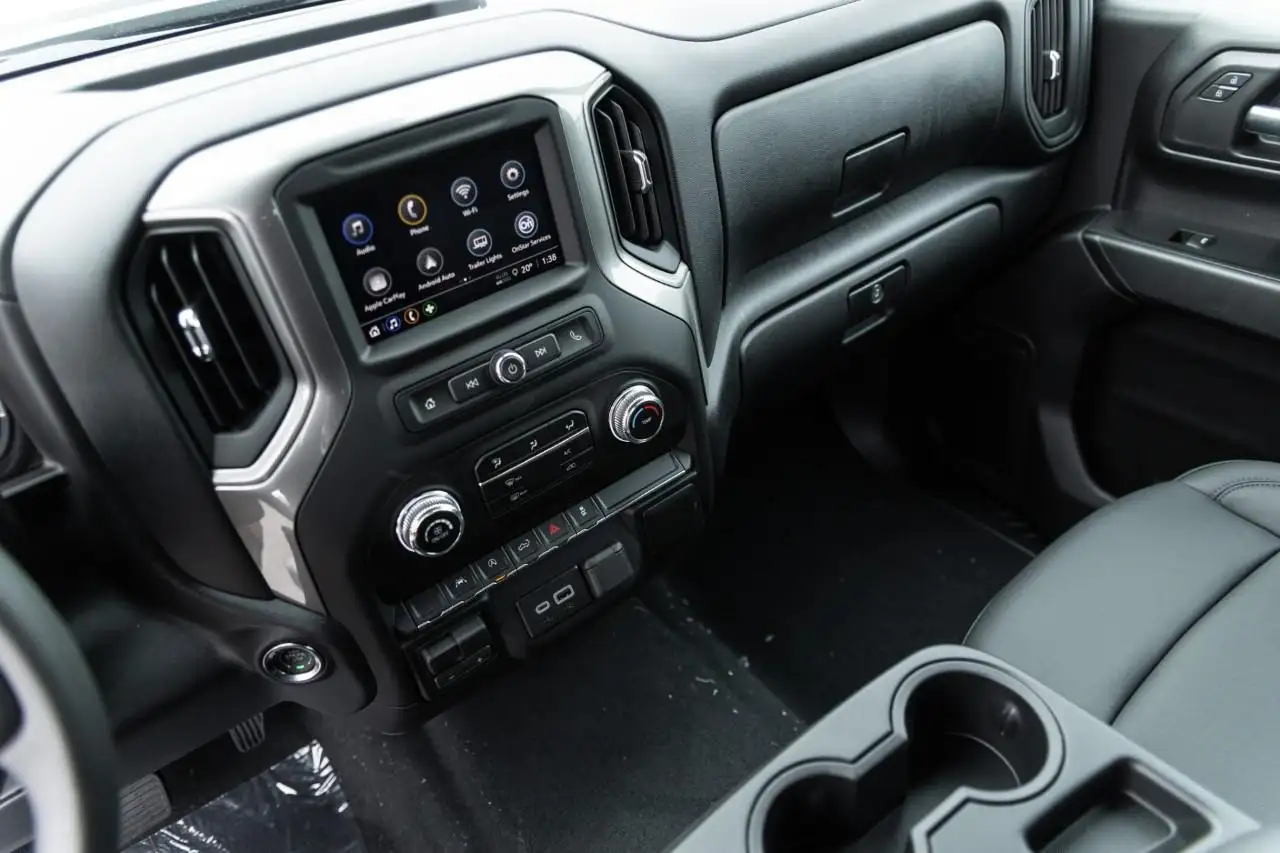 GMC Sierra 1500 снимка GMC Sierra 1500