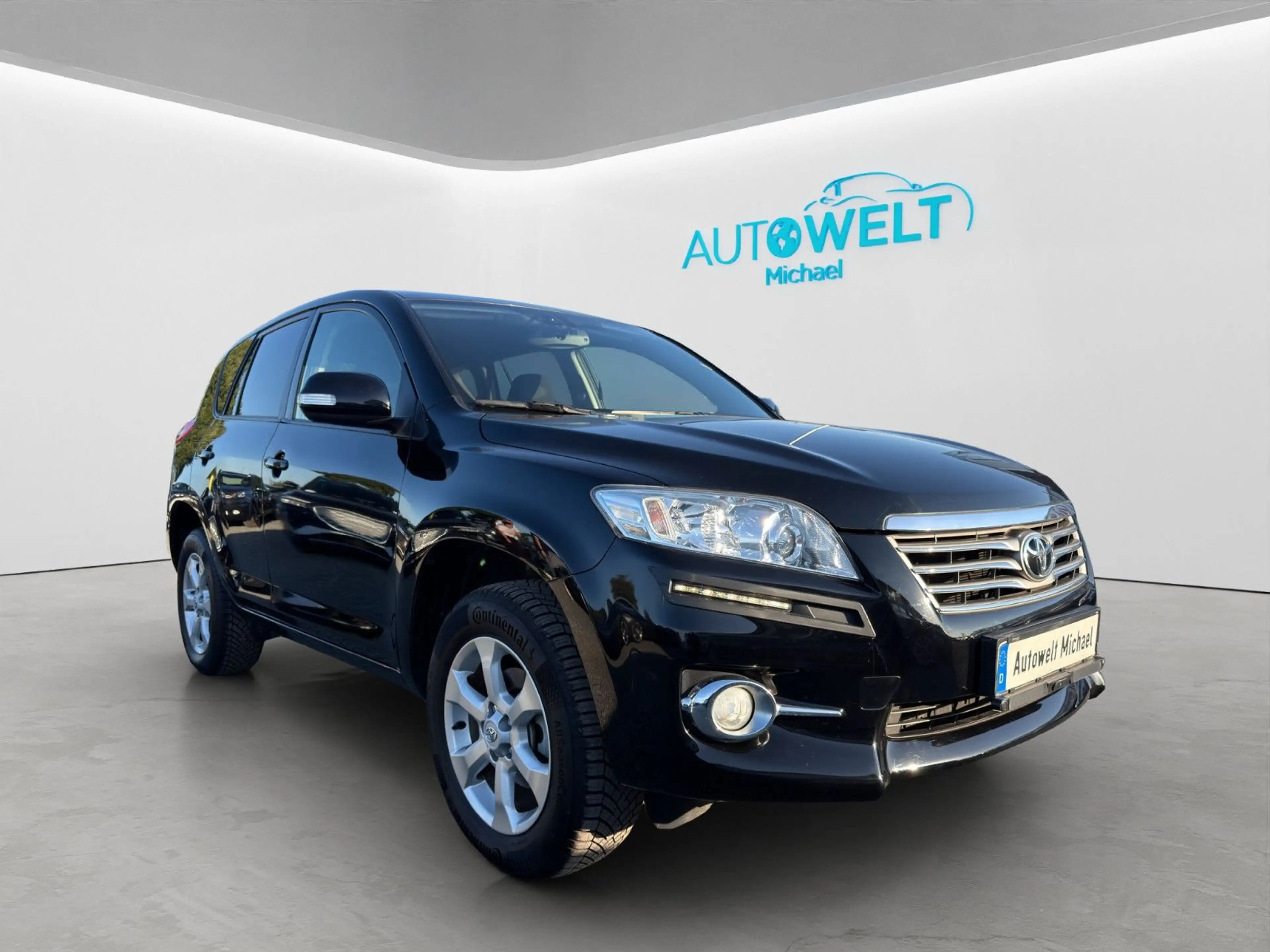 Toyota RAV 4 4 2.0 Aut.AWD KAM KLIMAAUT AHK GJR TÜVNeu 17' — photo 3