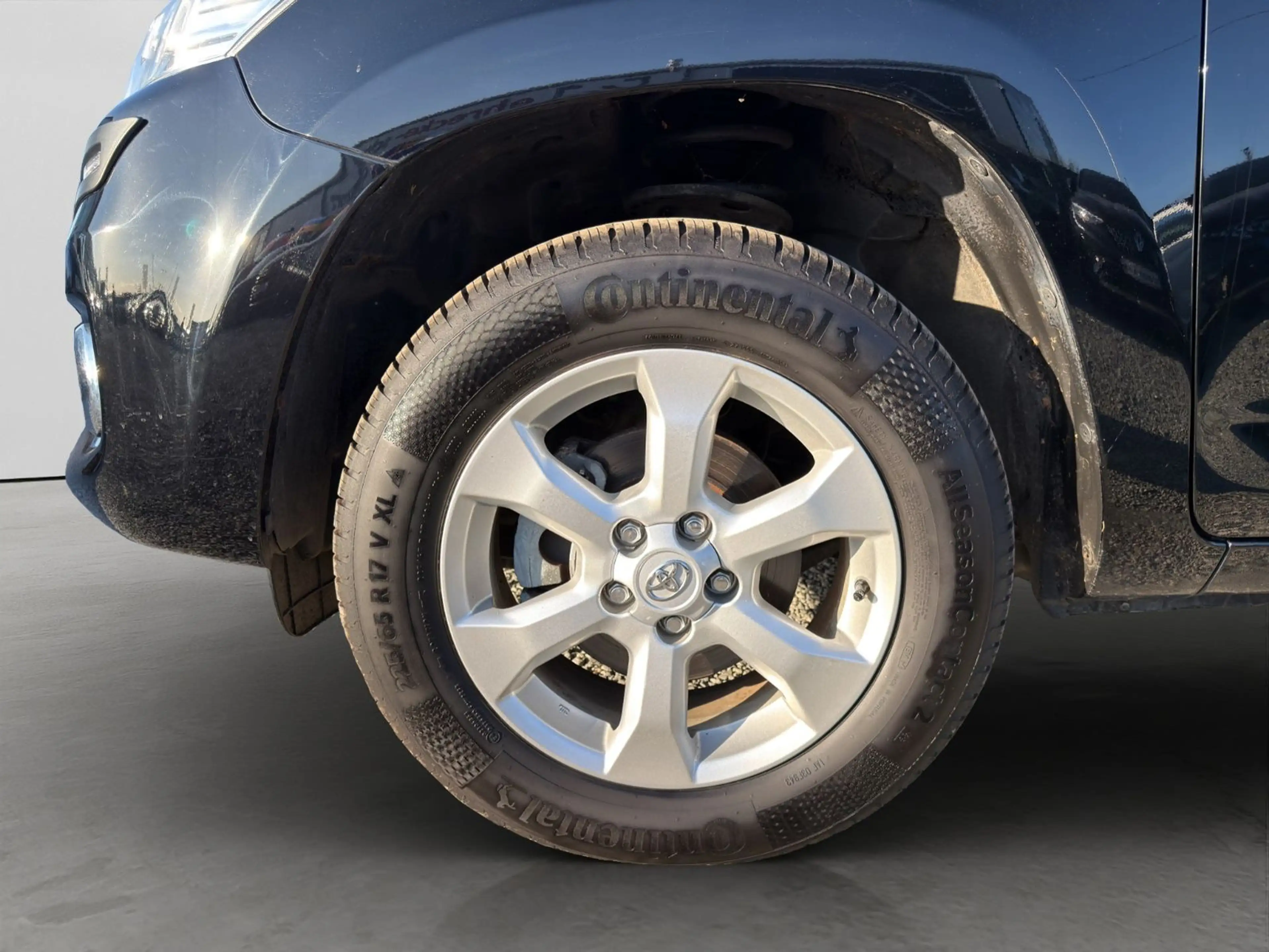 Toyota RAV 4 4 2.0 Aut.AWD KAM KLIMAAUT AHK GJR TÜVNeu 17' — photo 9