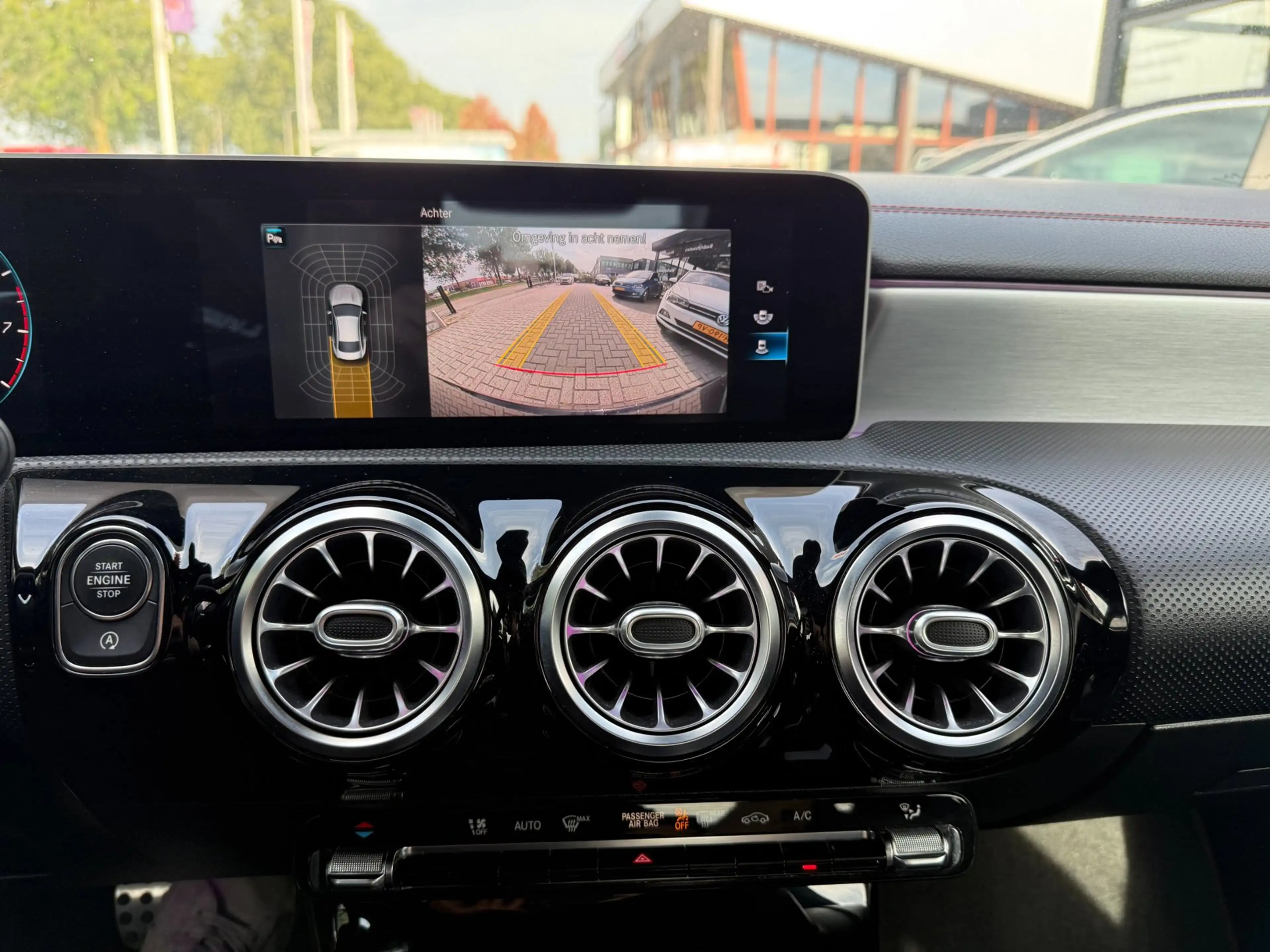Mercedes-Benz CLA 220 Premium Plus AMG Night Edition | Pano | Sfeerverli — photo 20