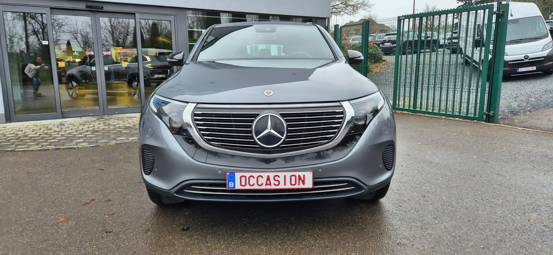 Mercedes-Benz EQC 400 80 KWH 408 CV 4MATIC BUSINESS SOLUTION Grijs - 2