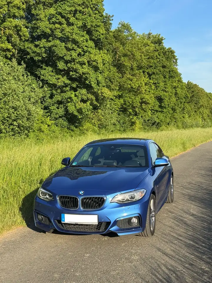 BMW 220