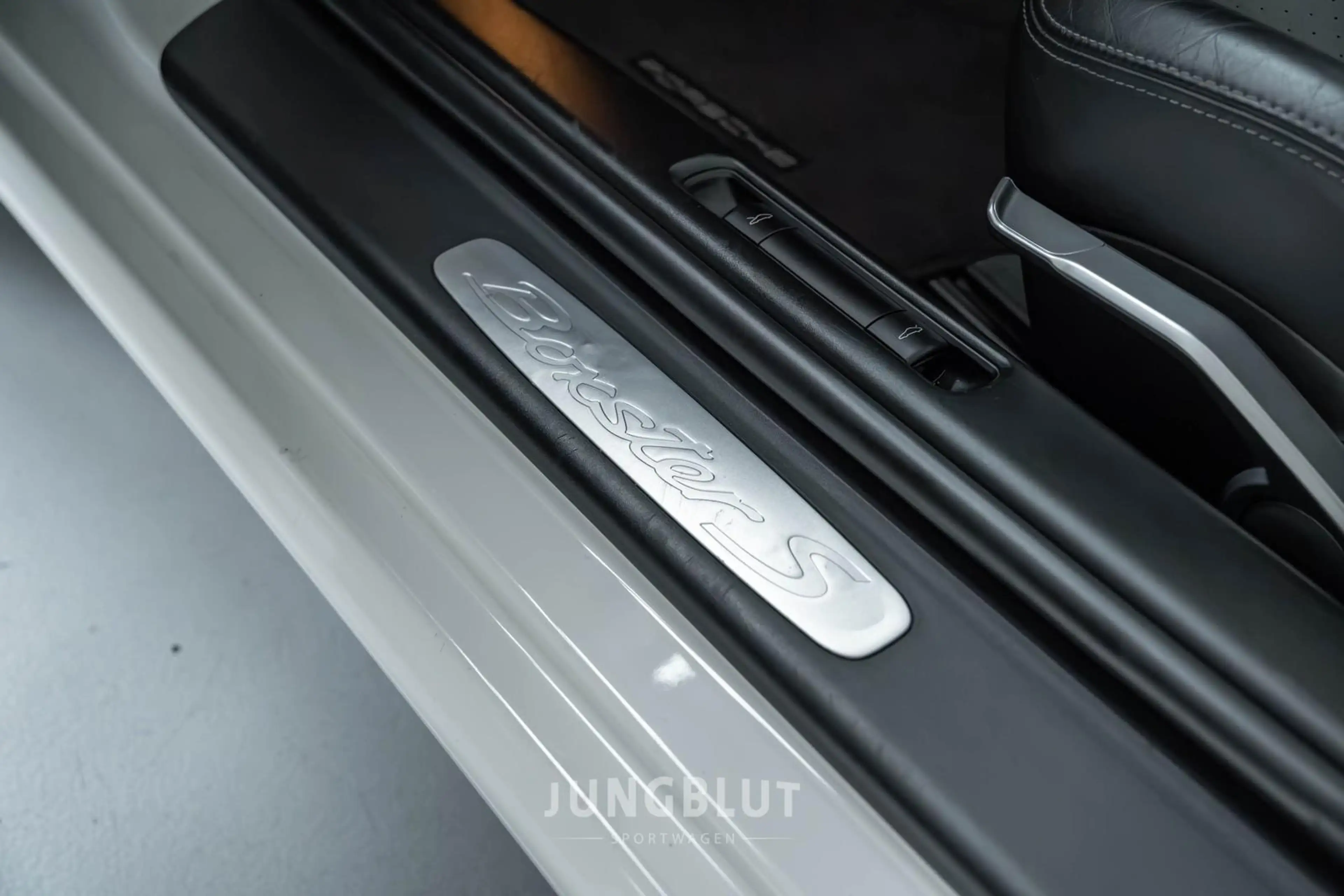 Porsche Boxster S BOSE+XENON+SPORT CHRONO+SCHALTER+SCHECKHEFT — photo 13