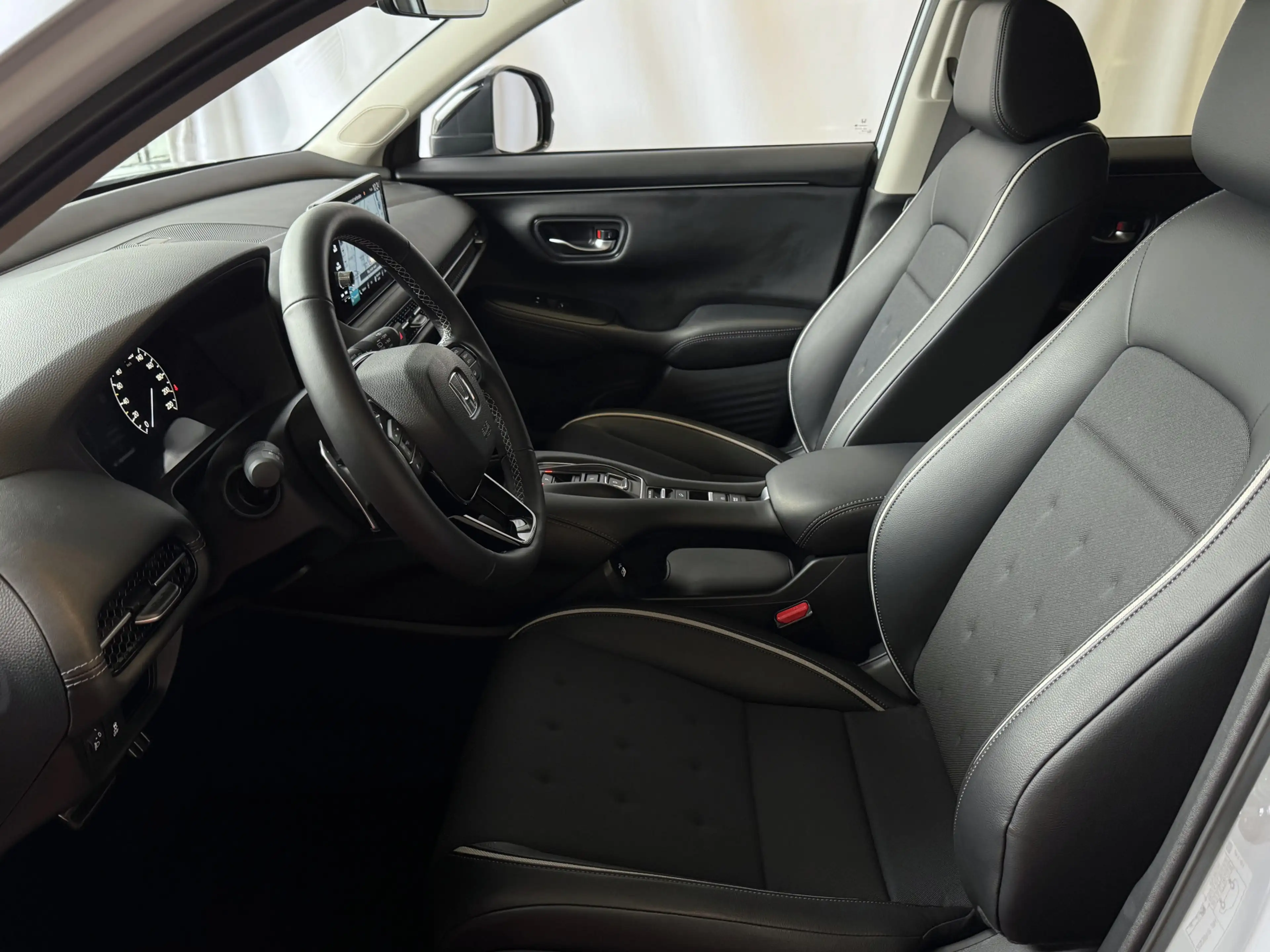 Honda ZR-V 2.0 e:HEV 184 PK STOELVERW CAMERA CARPLAY SPORT EL — photo 21
