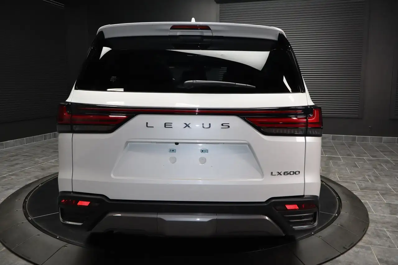 Lexus LX fotografie Lexus LX