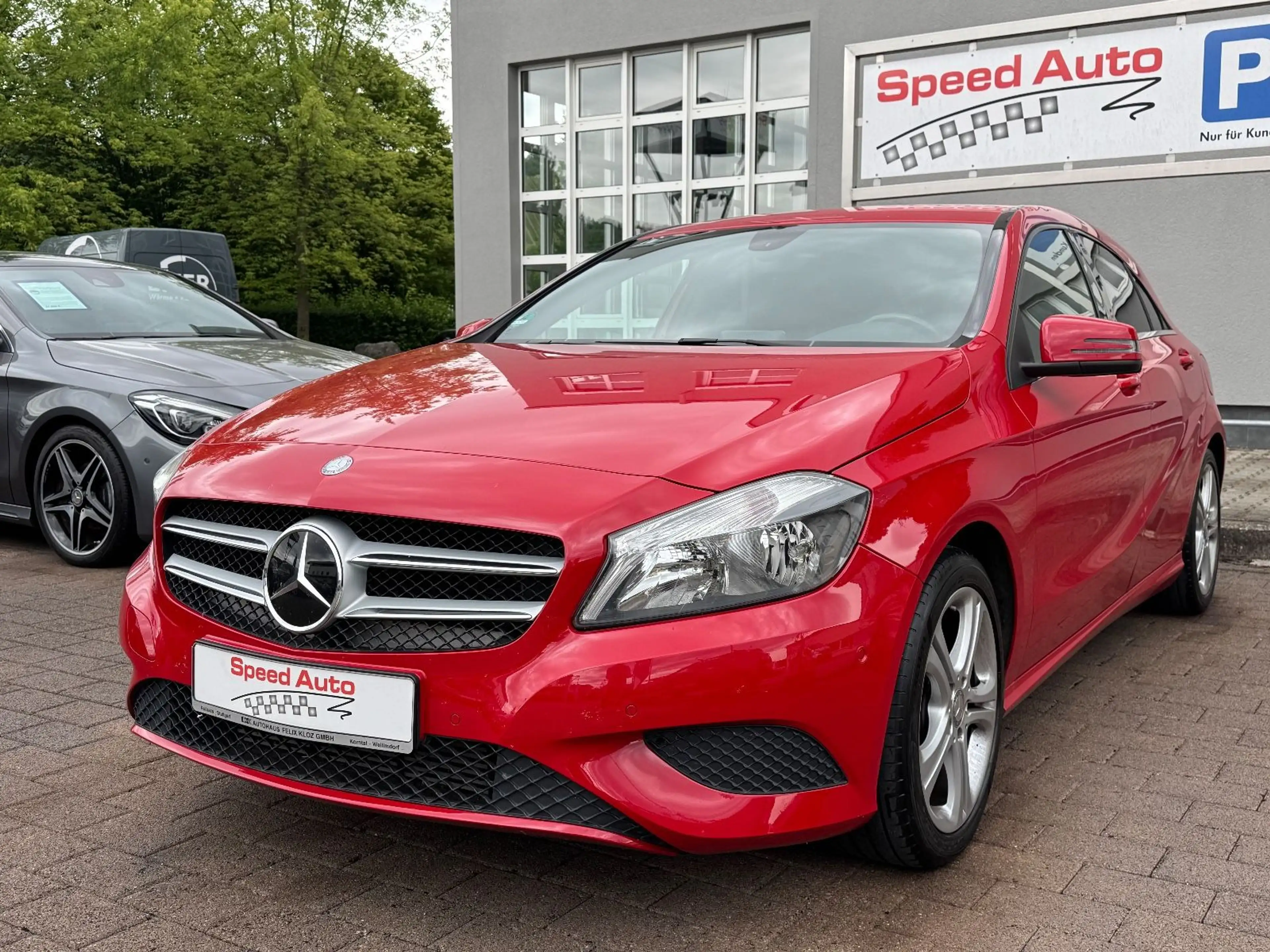 Mercedes-Benz A 180 BlueEffi Urban/NAVI/PDC/17"/2.HAND — photo 2