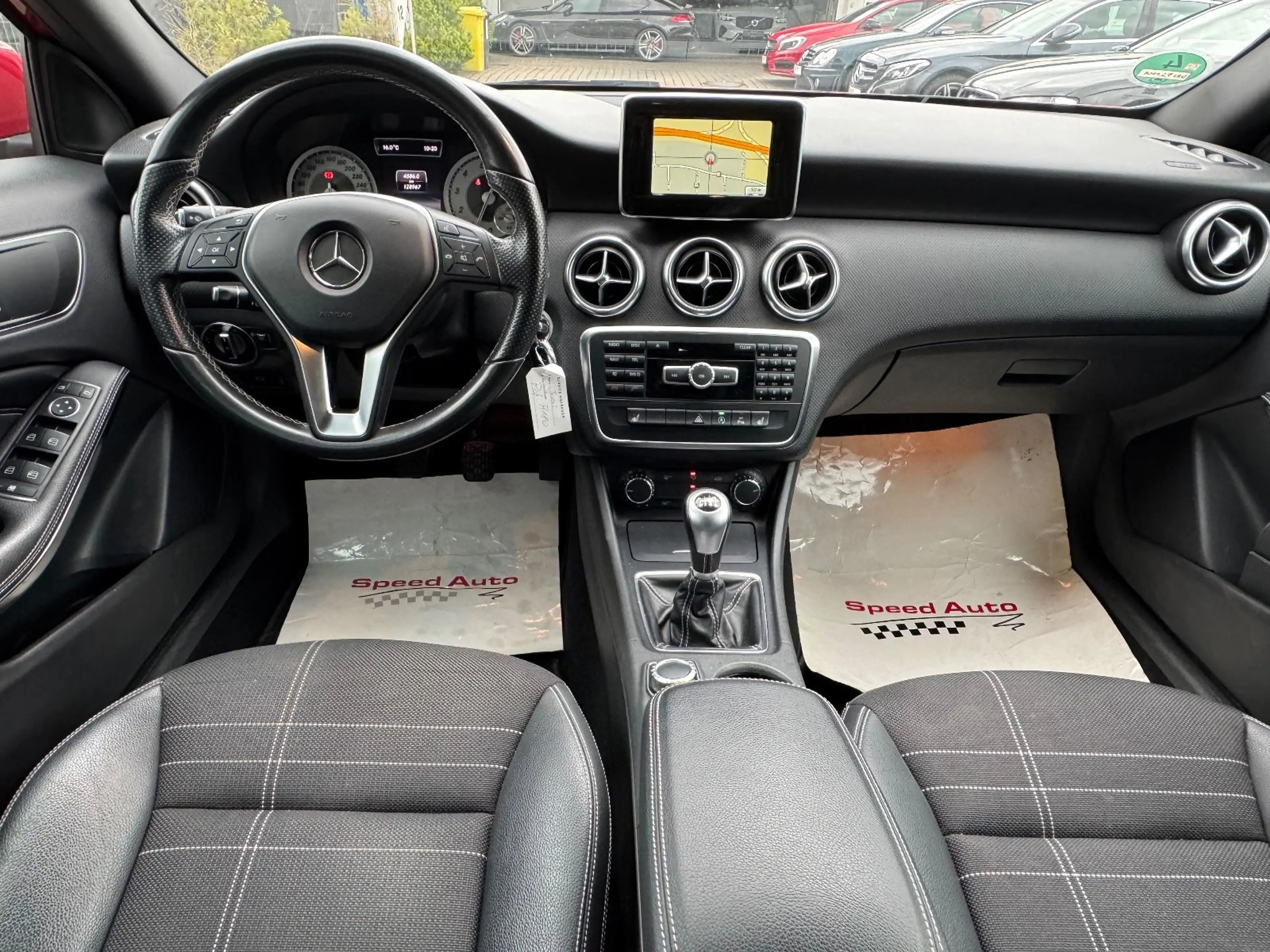 Mercedes-Benz A 180 BlueEffi Urban/NAVI/PDC/17"/2.HAND — photo 9