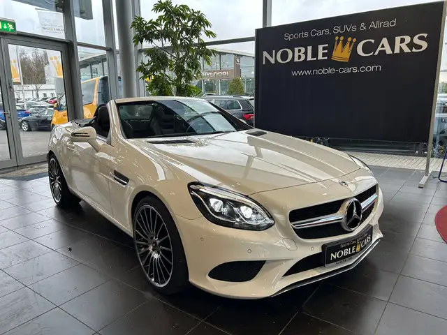 Mercedes-Benz SLC 200 9G-Tronic AIRSCARF SHZ PANO NAVI