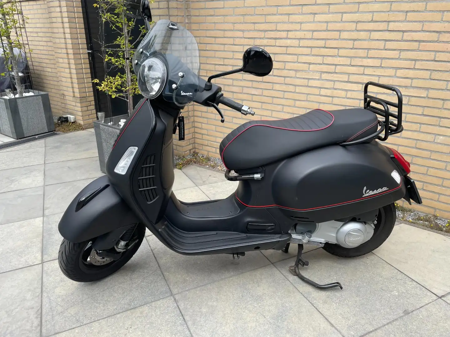Vespa GTS 300 Scooter ABS ALARM 4541 KM Akraprovic uitlaat Noir - 2