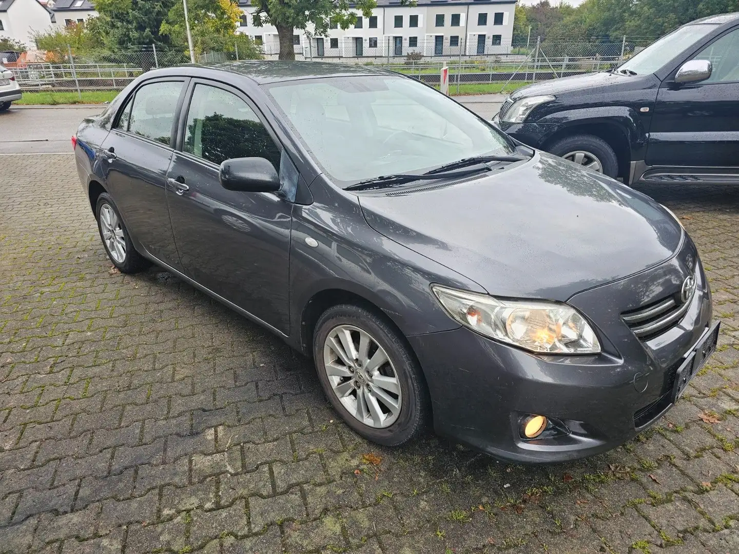 Toyota Corolla 1.6 Automatik Klima Alu 140 TKm Grau - 2