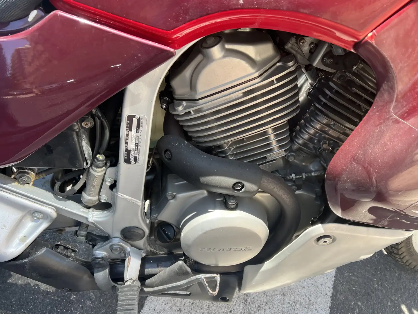 Honda XL 600 Rouge - 1