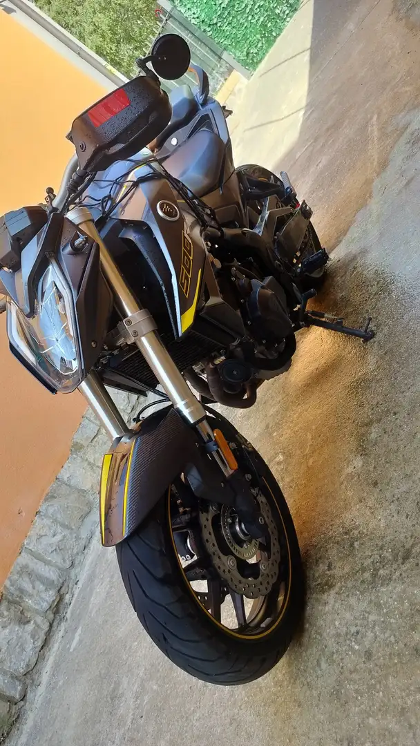 Voge 500R brivido 500 Gris - 2
