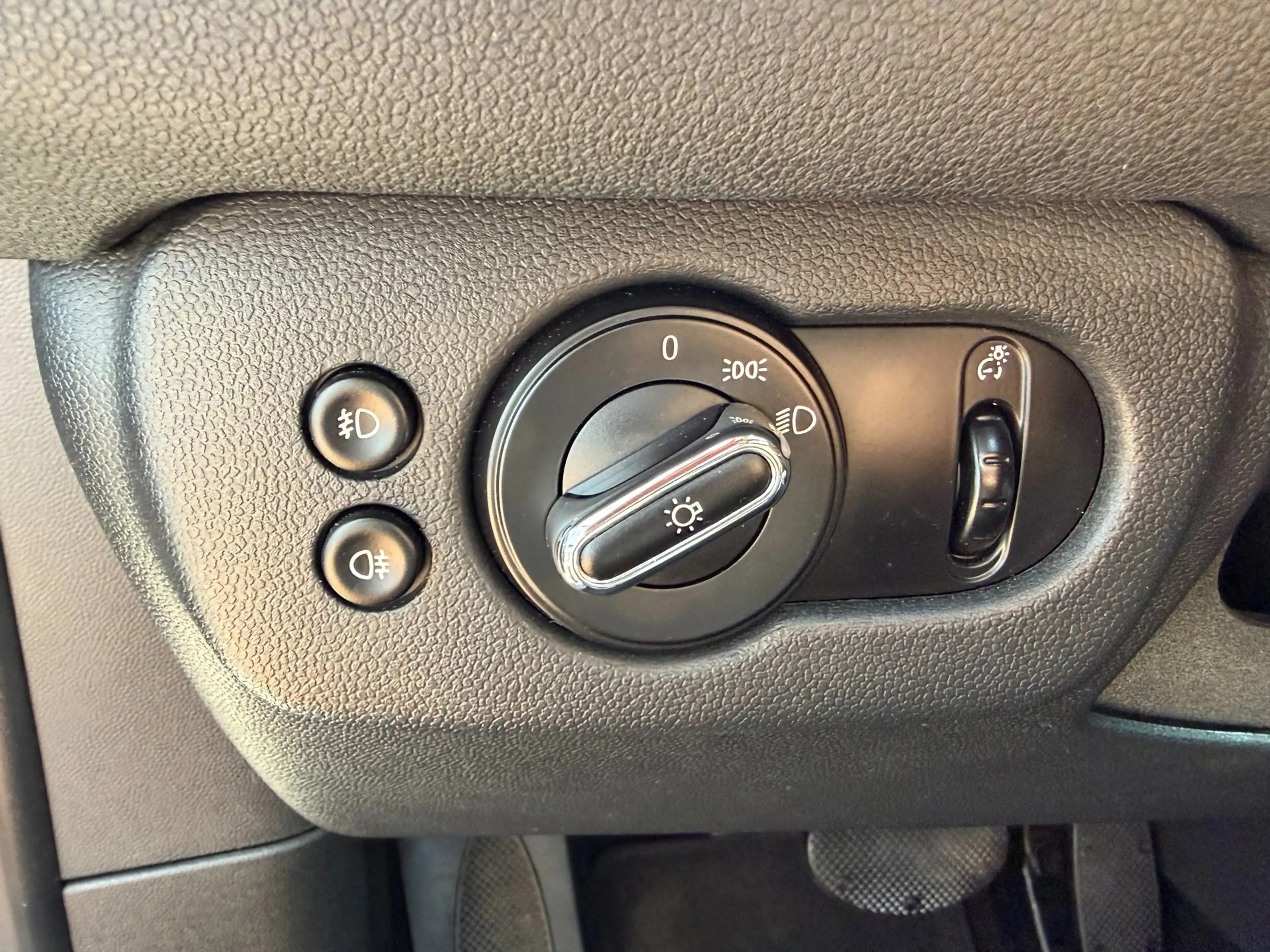 MINI Cooper Clubman 1.5 Chili Serious Business / Keyless / Headup / Na — photo 21