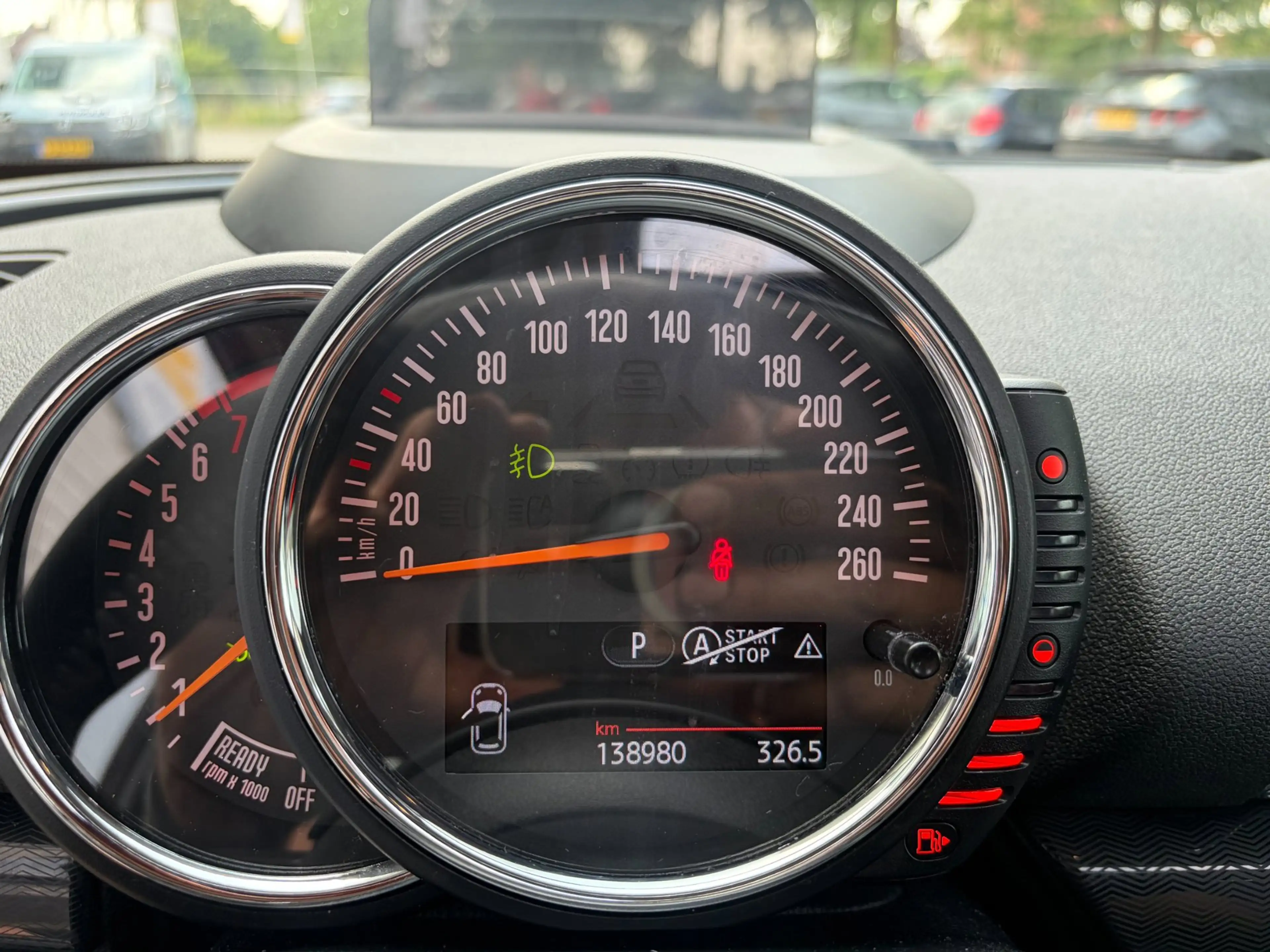 MINI Cooper Clubman 1.5 Chili Serious Business / Keyless / Headup / Na — photo 24