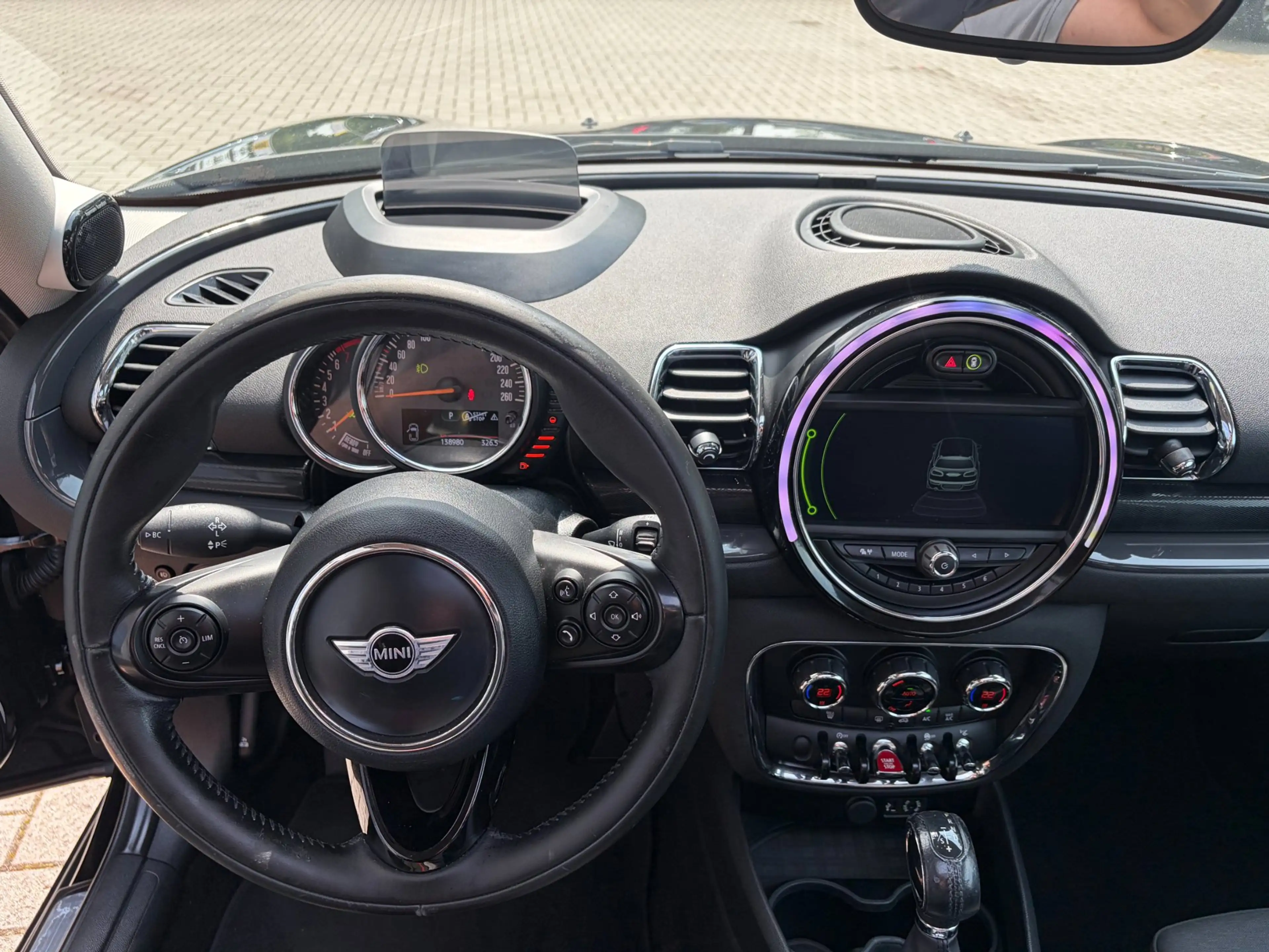 MINI Cooper Clubman 1.5 Chili Serious Business / Keyless / Headup / Na — photo 20