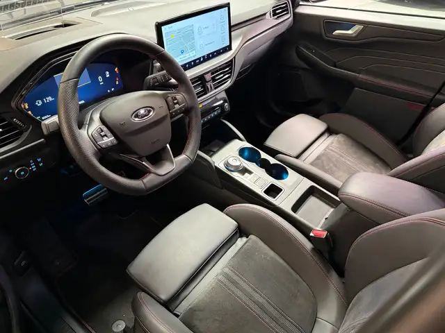 Ford Kuga view 15