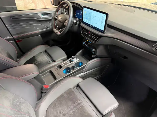 Ford Kuga view 10