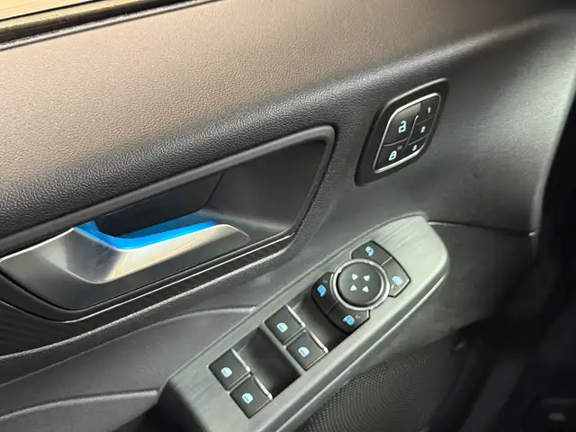 Ford Kuga view 14