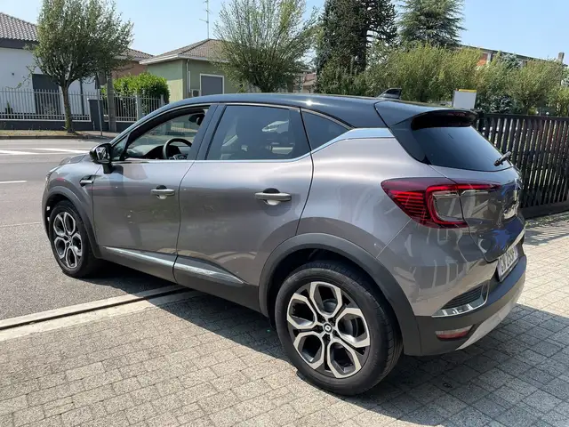 Renault Captur view 6