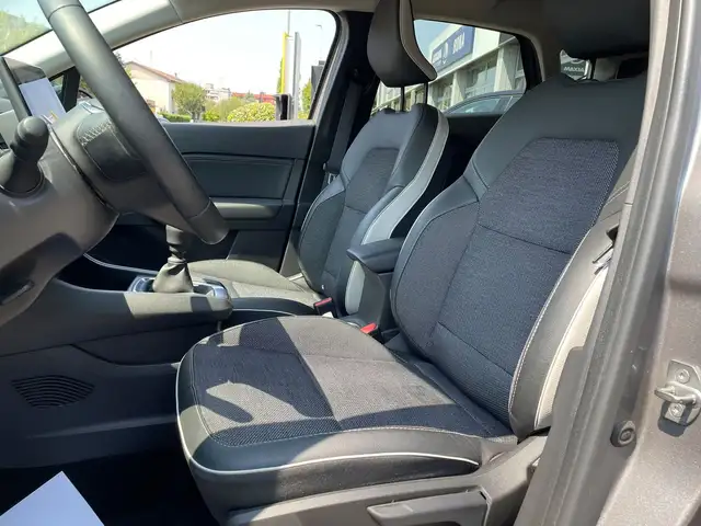 Renault Captur view 7