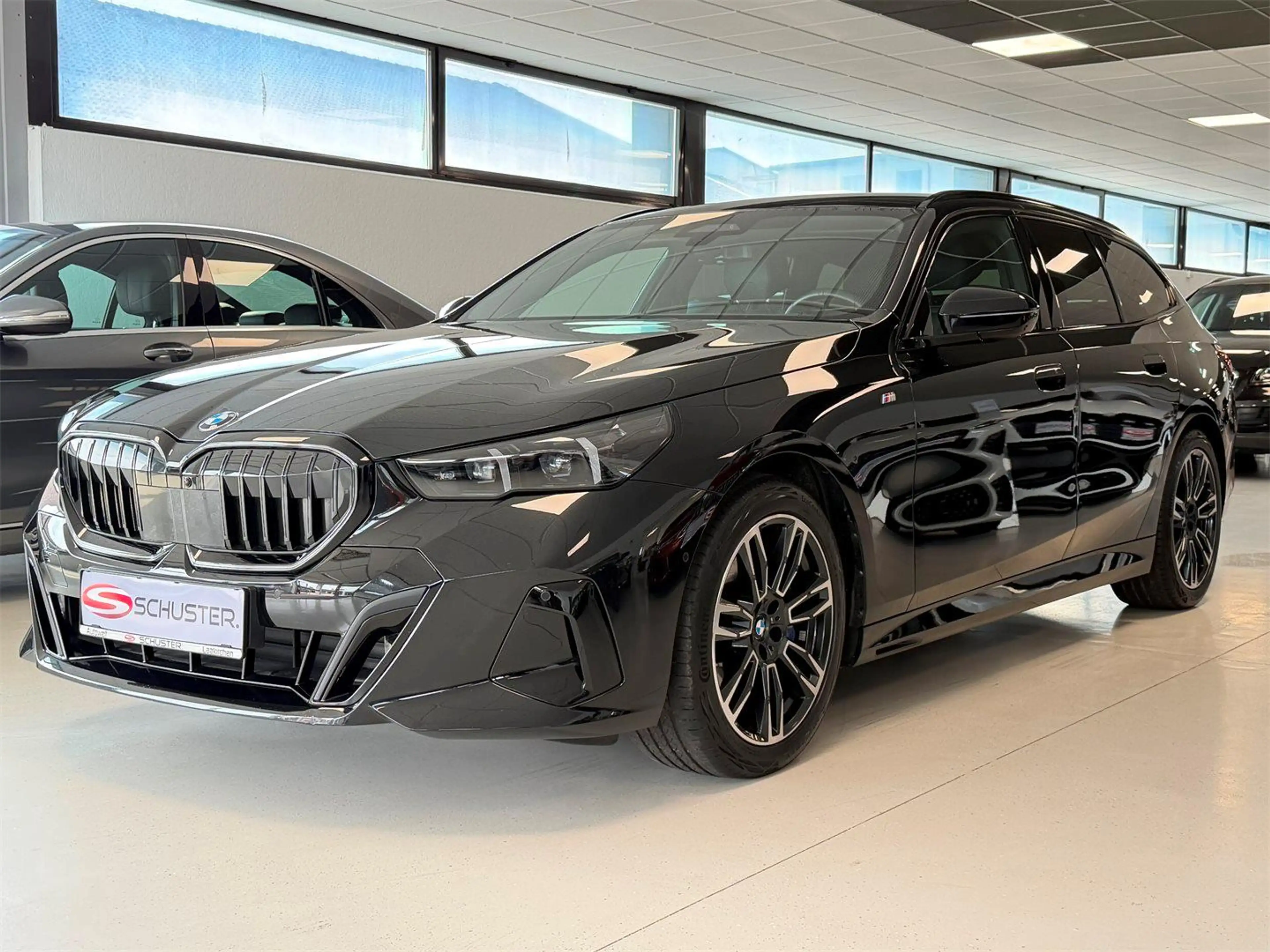 BMW 540 d MHEV xDrive *MSportPro* *Neupreis 104k* — photo 3