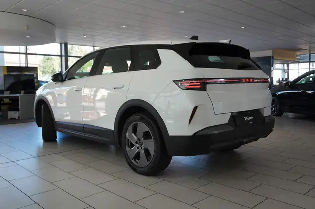 Opel Grandland view 11