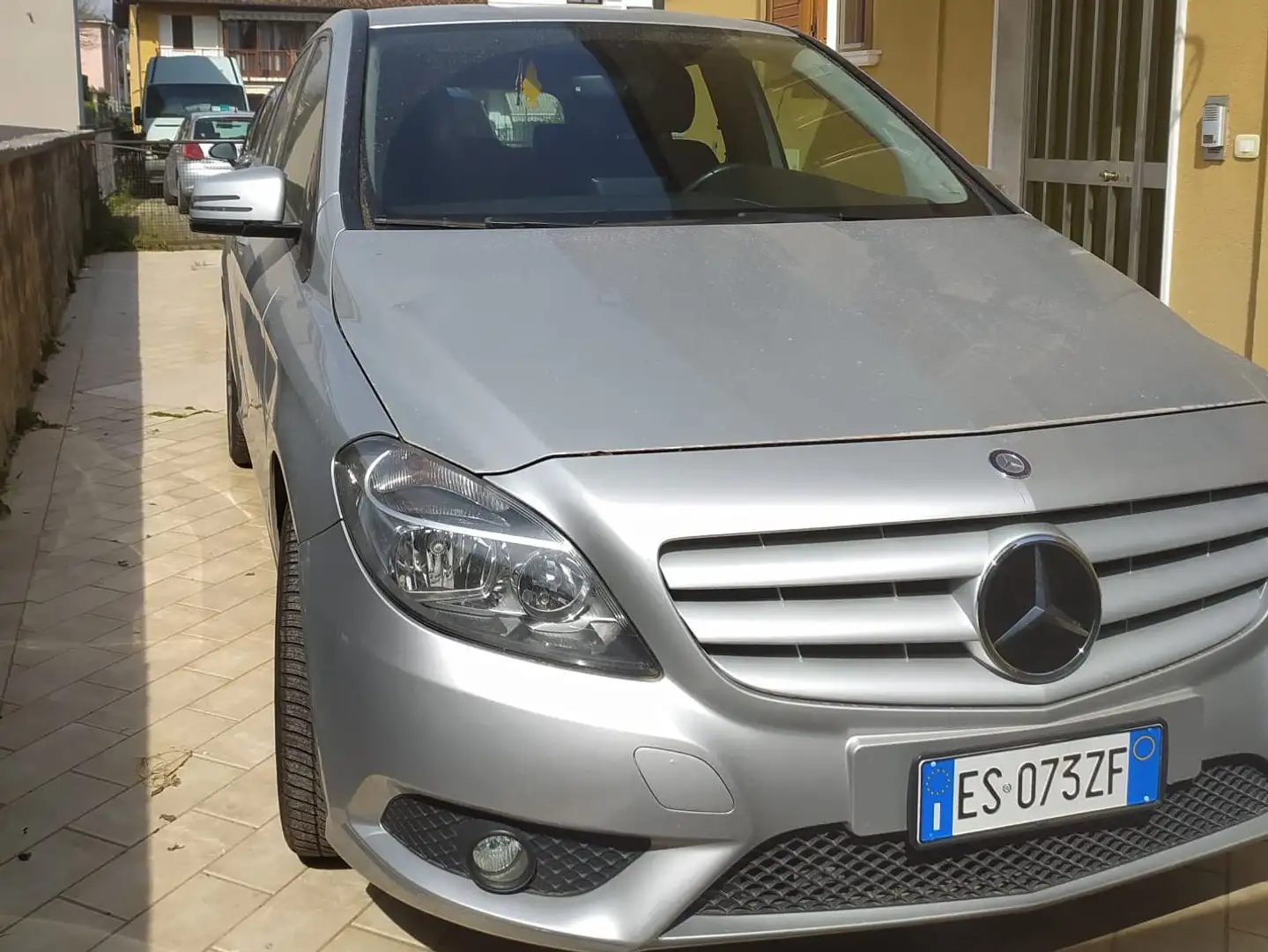 Mercedes-Benz B 180 Classe B - T246 cdi be Premium Argento - 2