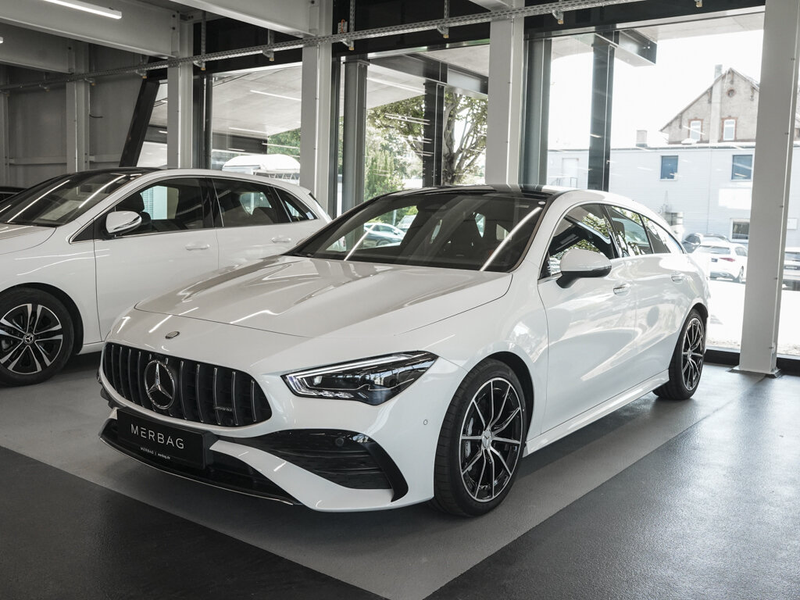 Mercedes-Benz CLA 35 AMG AMG CLA 35 SB PERFORMANCE-SITZE PANO MULTIBEAM