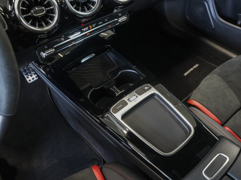 Mercedes-Benz CLA 35 AMG AMG CLA 35 SB PERFORMANCE-SITZE PANO MULTIBEAM — photo 13