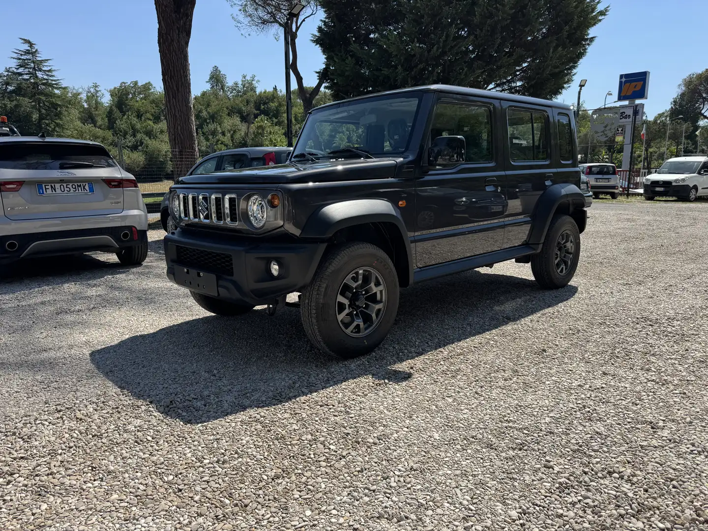 Suzuki Jimny 1.5 aut. 5 porte Blau - 2