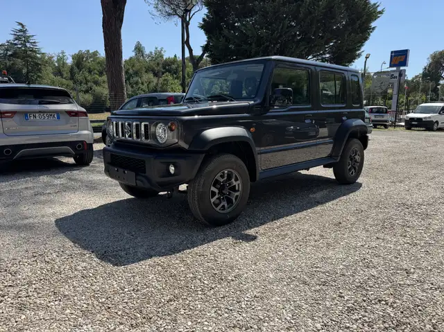 Suzuki Jimny 1.5 aut. 5 porte
