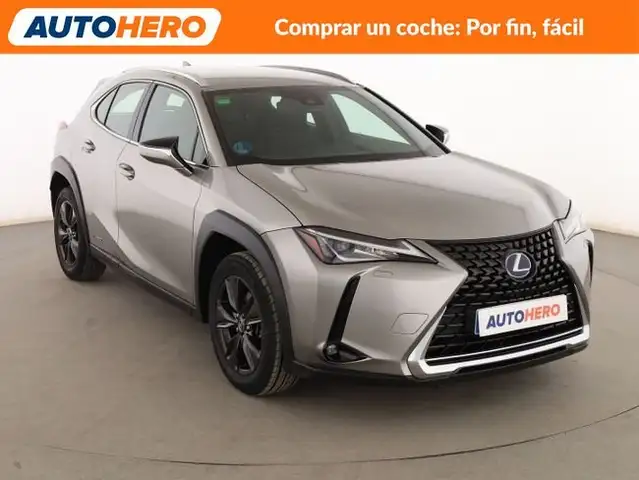 Lexus Ux view 8