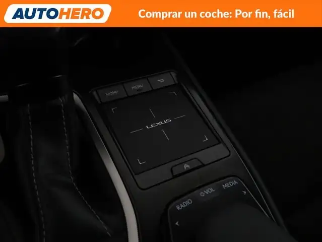 Lexus Ux view 27