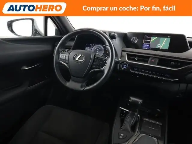 Lexus Ux view 14